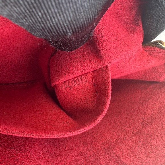 Louis Vuitton Monogram Canvas Recital Bag - Picture 13 of 14